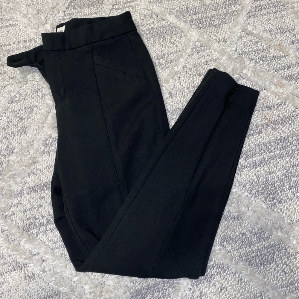 GAP Black Skinny Women's Pants